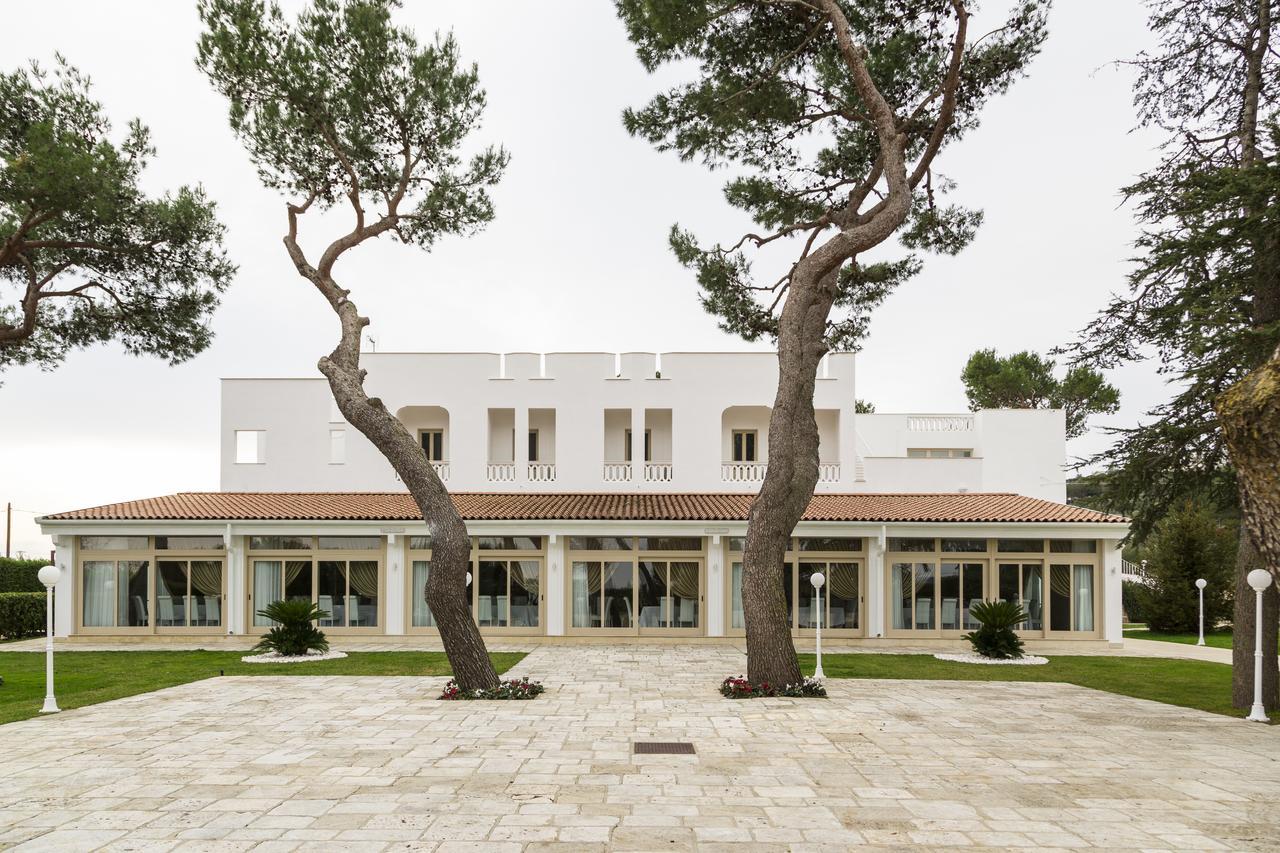 Villa Natia Mottola Eksteriør bilde