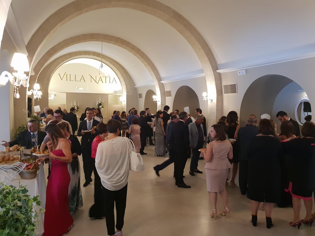 Villa Natia Mottola Eksteriør bilde